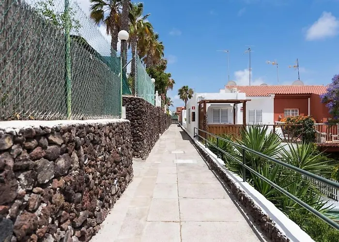 Vista Faro 度假居 *